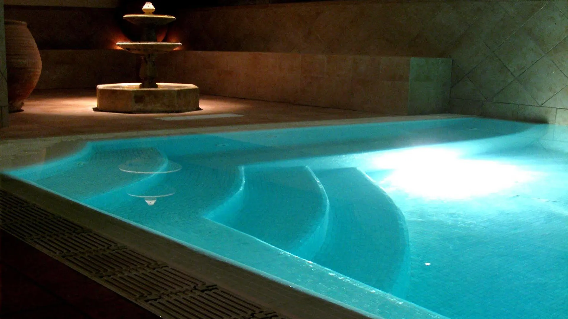 Апартаменты Arte Vida Suites & Spa Гранада