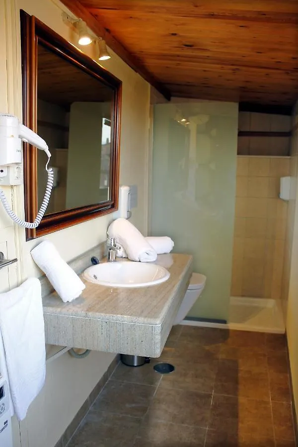 Arte Vida Suites & Spa Гранада